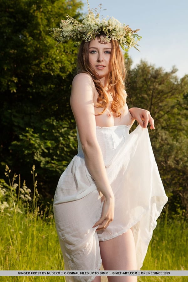 Picture by glambabes-galleries showing 'Garden goddess Ginger Frost spreads long legs wide among the wild blossoms' number 17
