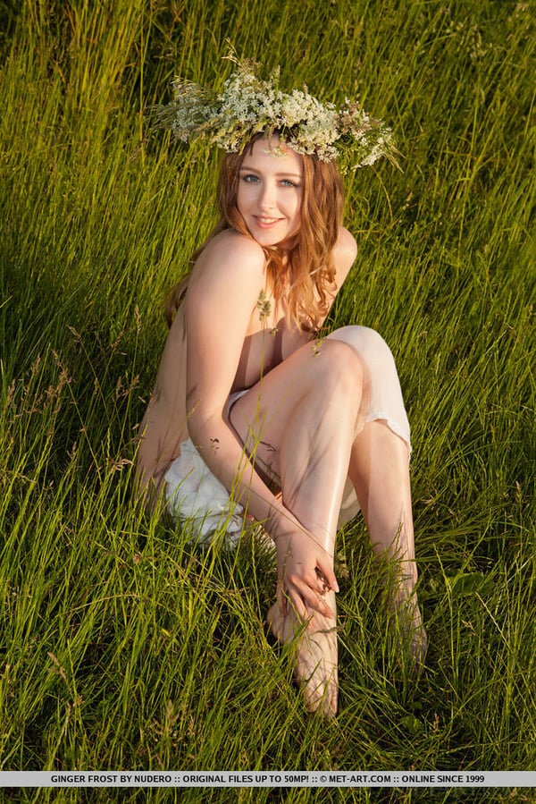 Picture by glambabes-galleries showing 'Garden goddess Ginger Frost spreads long legs wide among the wild blossoms' number 13