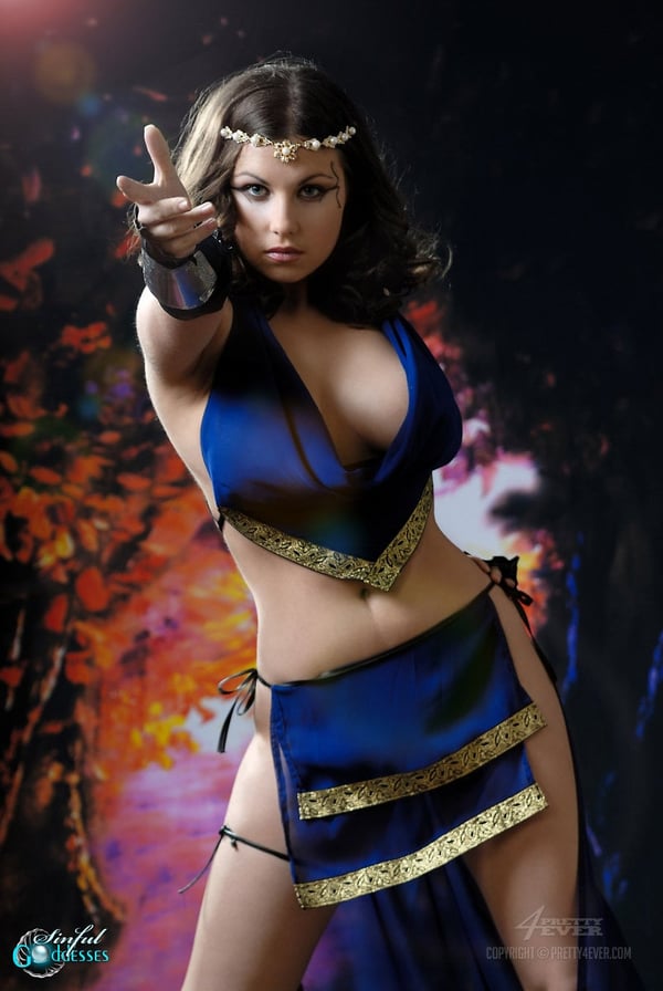 Picture by glambabes-galleries showing 'Hot female Mia is the warrior princess with the best tits on her planet' number 14