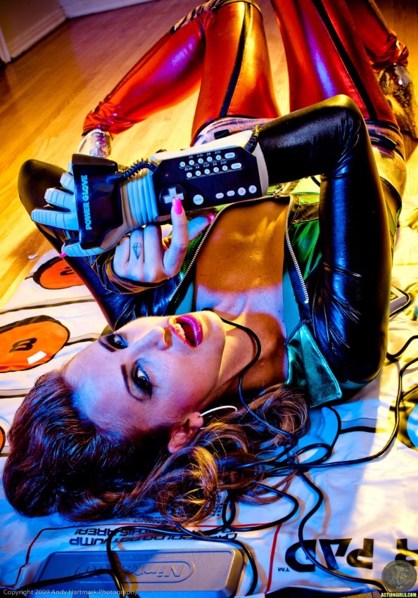 Picture by glambabes-galleries showing 'Julie - Power Glove' number 2