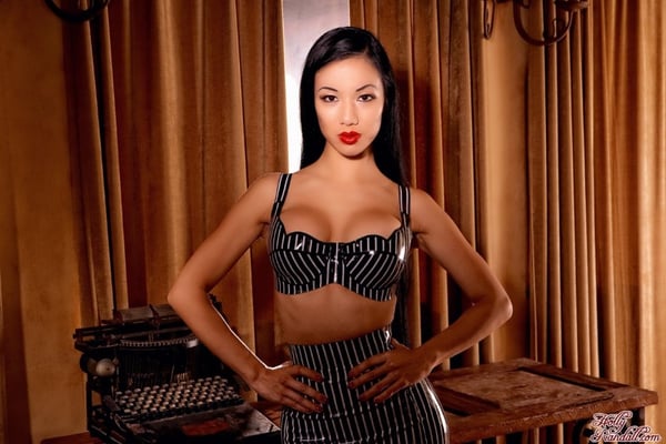 Picture by glambabes-galleries showing 'Jade Vixen' number 21