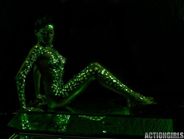 Picture by glambabes-galleries showing 'Cedez Jonez - Emerald' number 2