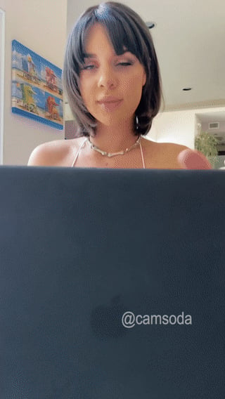 Picture by glambabes-gifs saying 'Bounce'