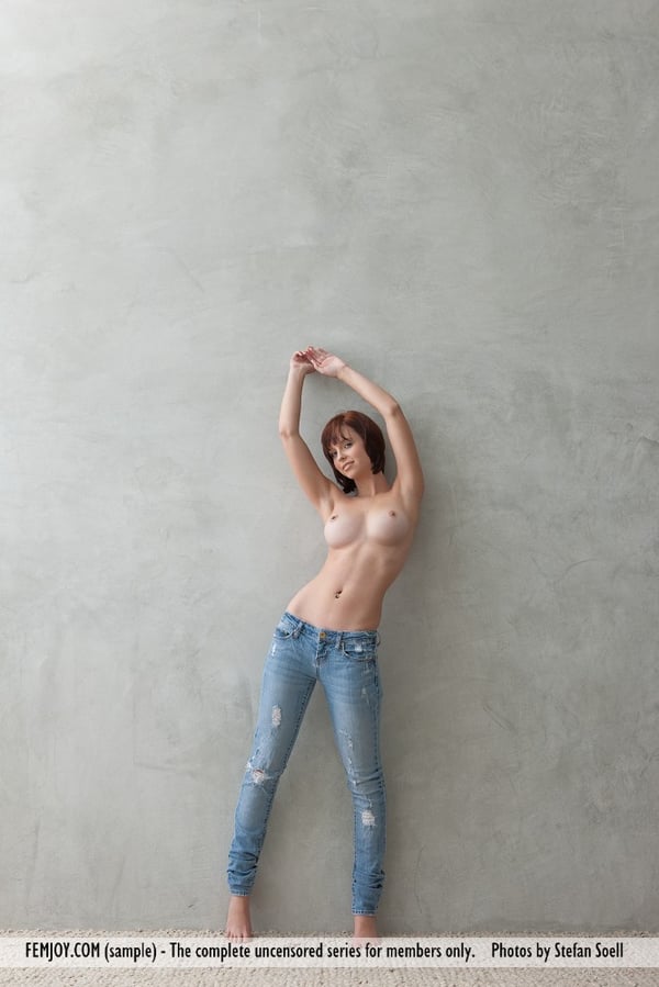 Picture by glambabes-galleries showing 'Gorgeous long legged Hayden W with naked firm big tits sheds jeans to bare ass' number 11